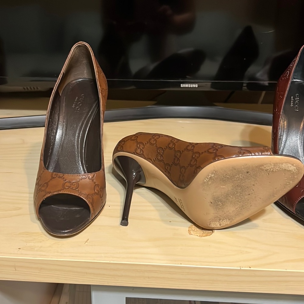 Gucci heel shoes